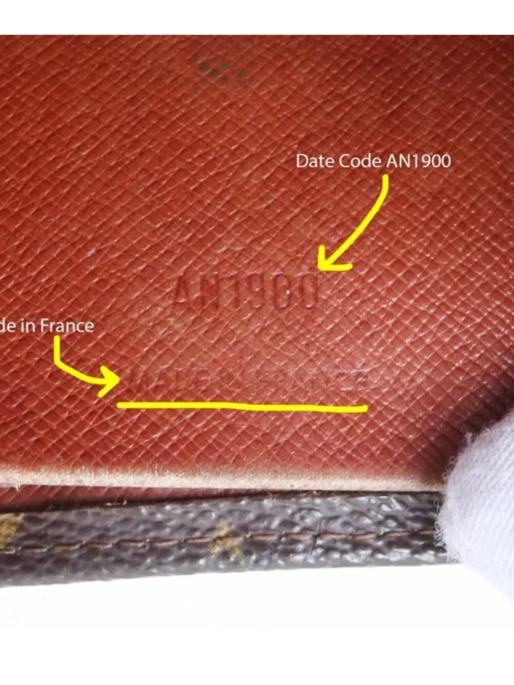 Louis Vuitton snap wallet Vintage